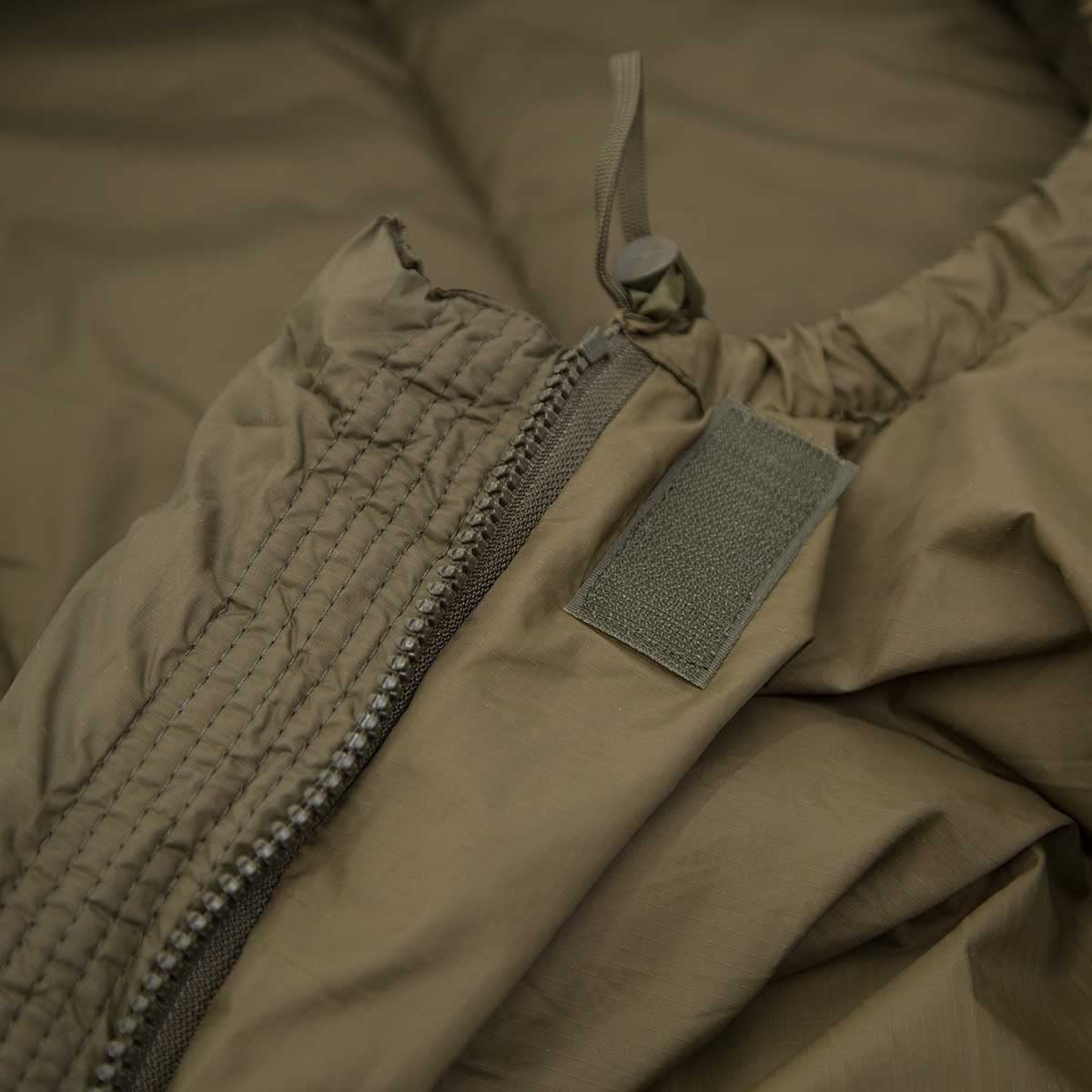 Amazon.com : Carinthia Defence 1 TOP 200 Sleeping Bag Centre Zip